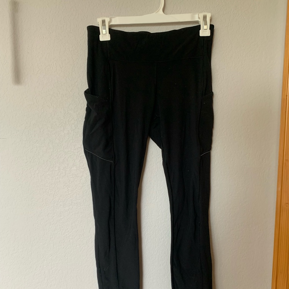 Lululemon Black Leggings with pockets